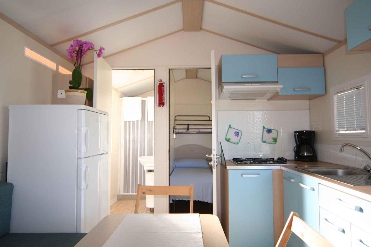 Mobilehomes In Pieve Vecchia - Norditalienische Seen 22044 Manerba del Garda Εξωτερικό φωτογραφία
