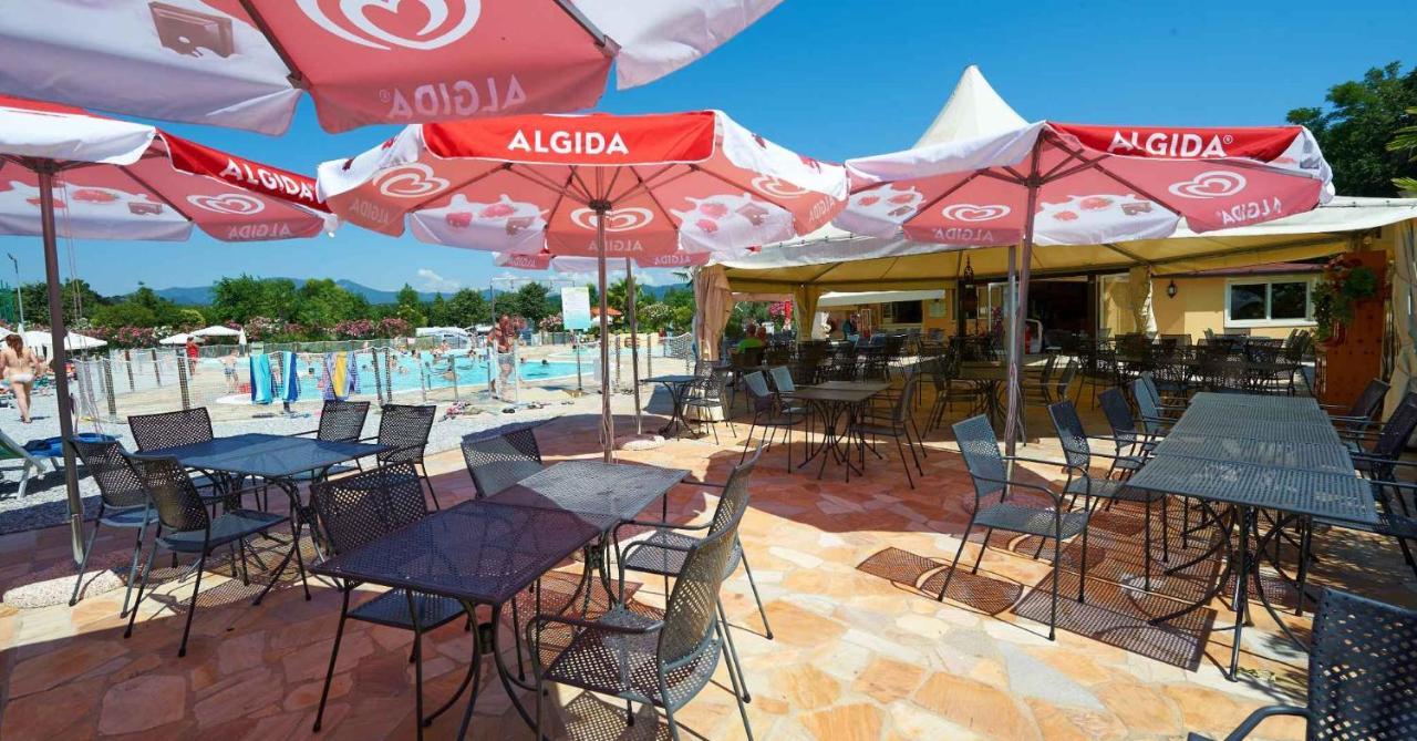 Mobilehomes In Pieve Vecchia - Norditalienische Seen 22044 Manerba del Garda Εξωτερικό φωτογραφία